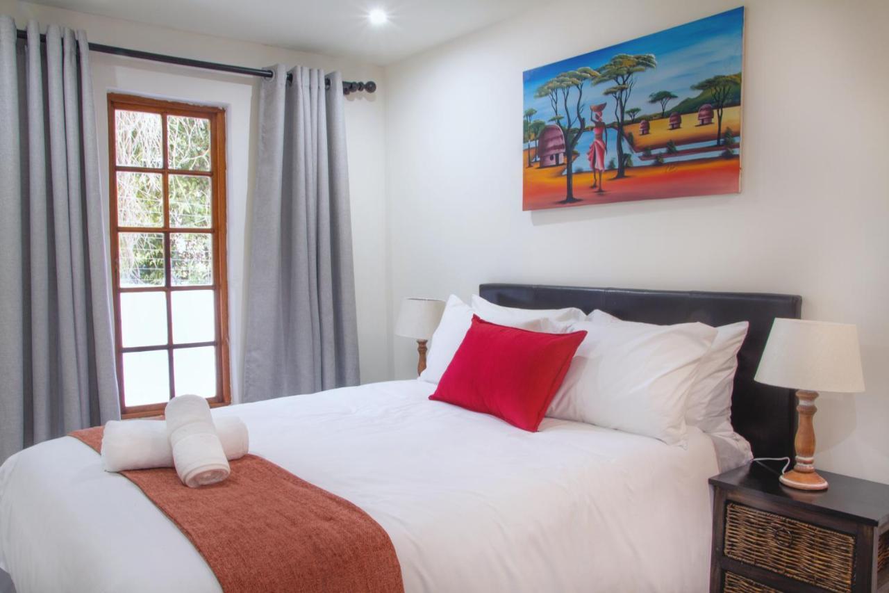 ساندتون Libra Lodge المظهر الخارجي الصورة