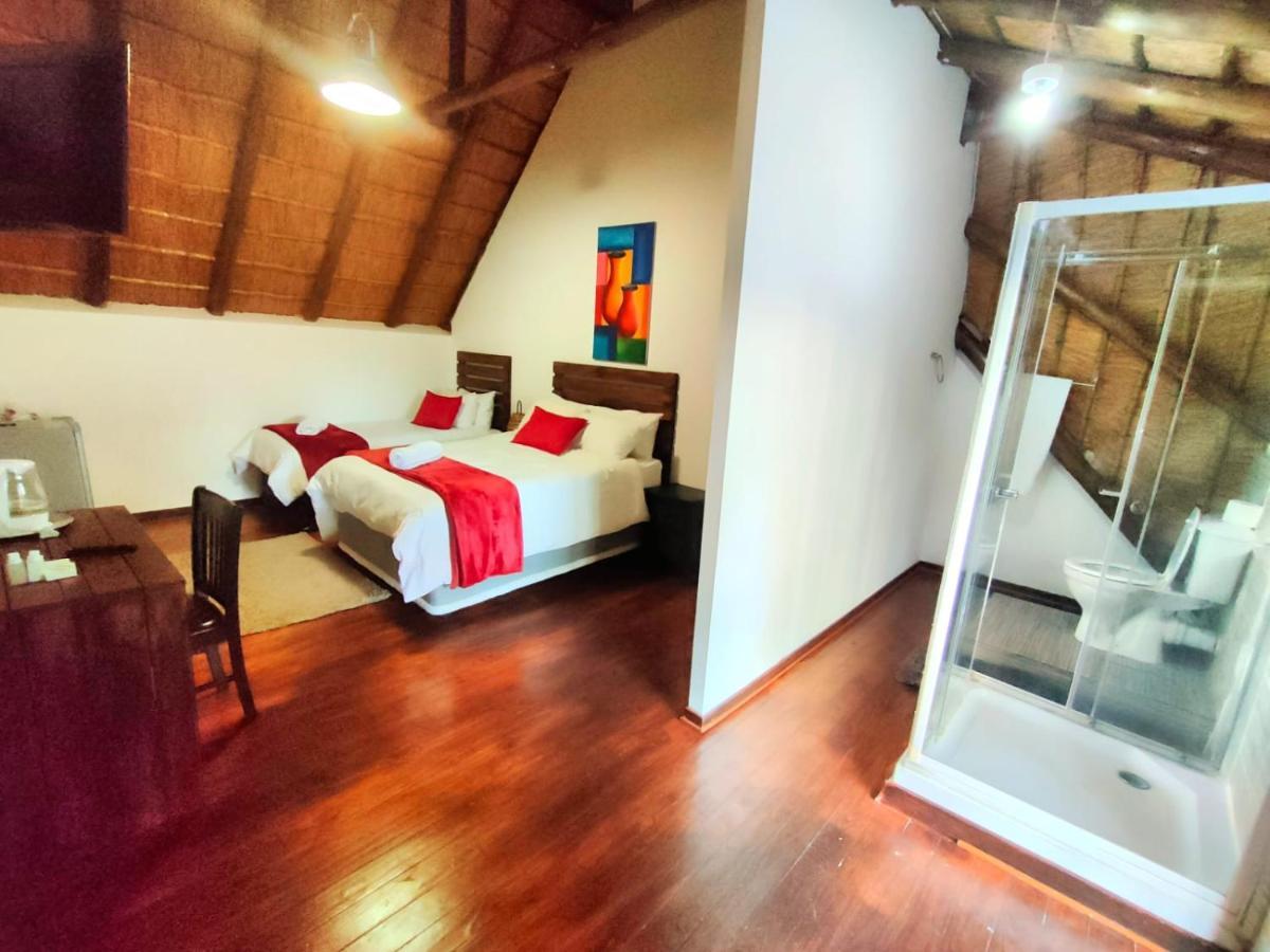 ساندتون Libra Lodge المظهر الخارجي الصورة