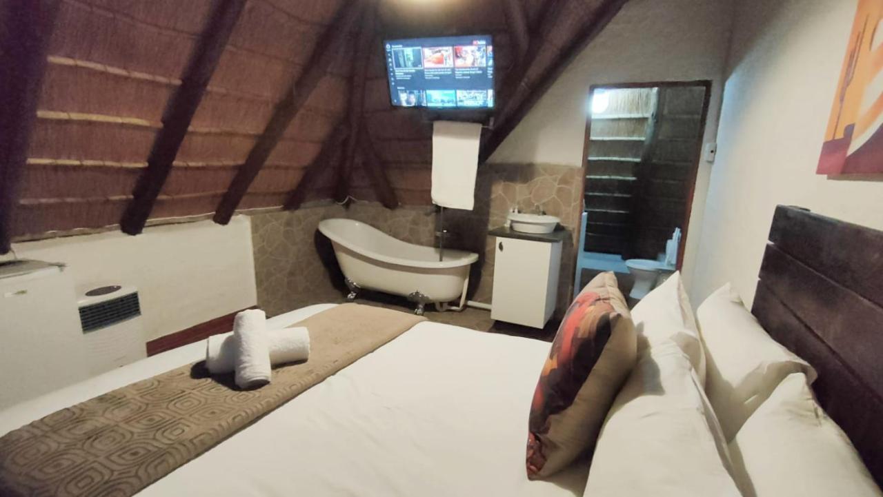 ساندتون Libra Lodge المظهر الخارجي الصورة